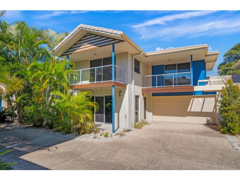 Unit 3  26 Esplanade, Tin Can Bay QLD 4580