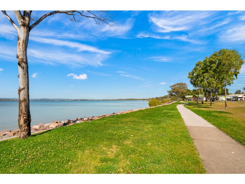 Unit 3  26 Esplanade, Tin Can Bay QLD 4580