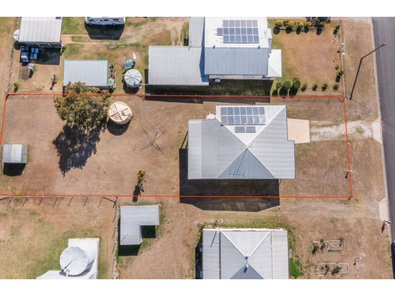 9 Barnes Street, Goomeri QLD 4601