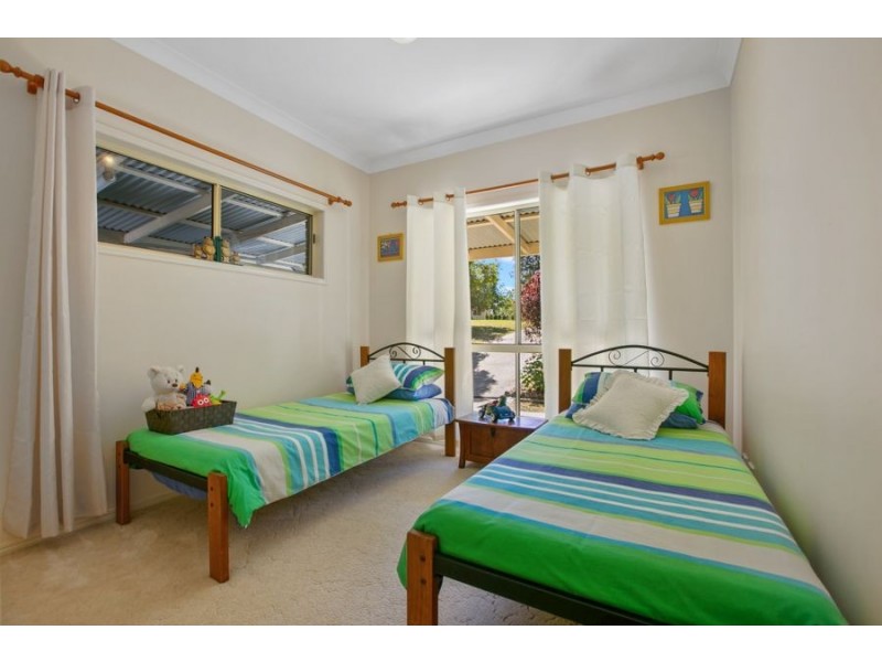 43 Anne Marie Road, Chatsworth QLD 4570