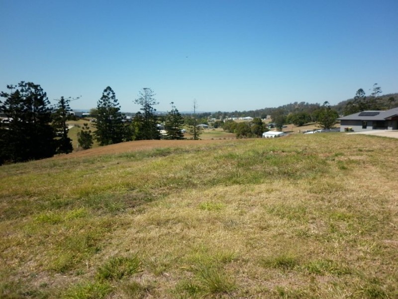 30 Walters Way, Chatsworth QLD 4570