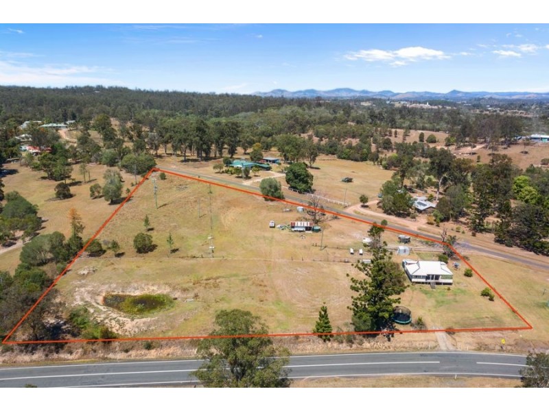 300 East Deep Creek Road, East Deep Creek QLD 4570
