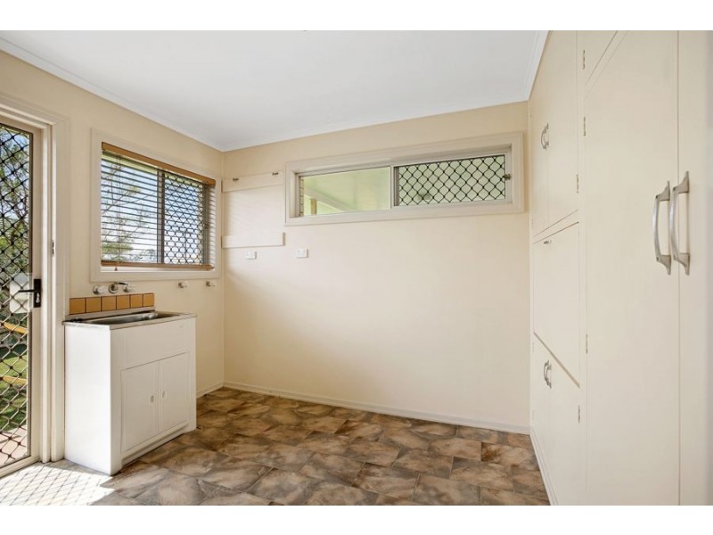 7 Woolgar Road, Southside QLD 4570