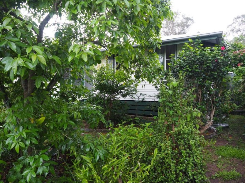 16 Queen Street, Gunalda QLD 4570
