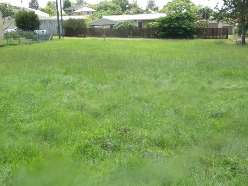5 Muller Street, Tingoora QLD 4608