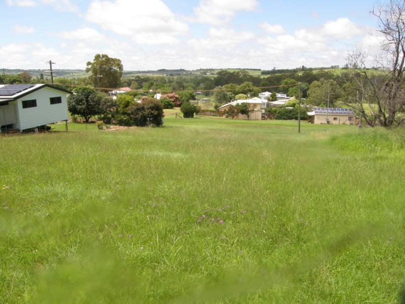 57 Magnussens Drive, Tingoora QLD 4608