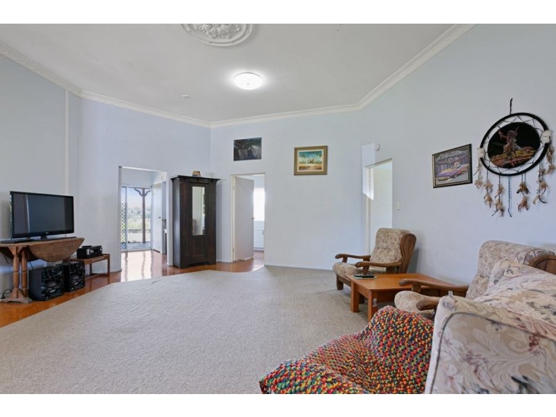 129 Gresham Road, Kybong QLD 4570