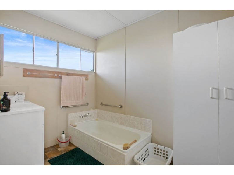 85 Rammutt Road, Chatsworth QLD 4570