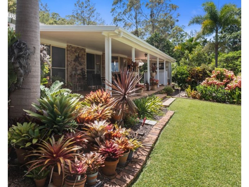 Canina QLD 4570
