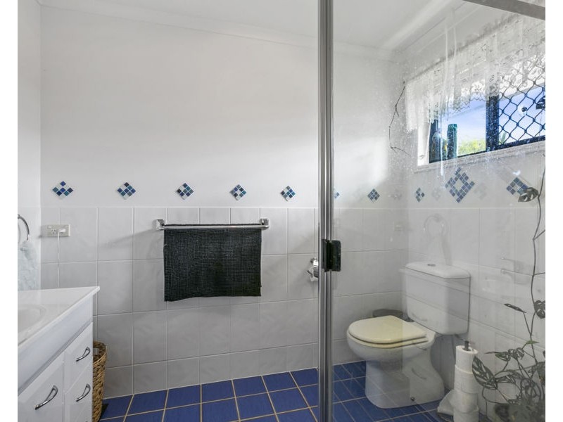 5 Inverness Street, Southside QLD 4570