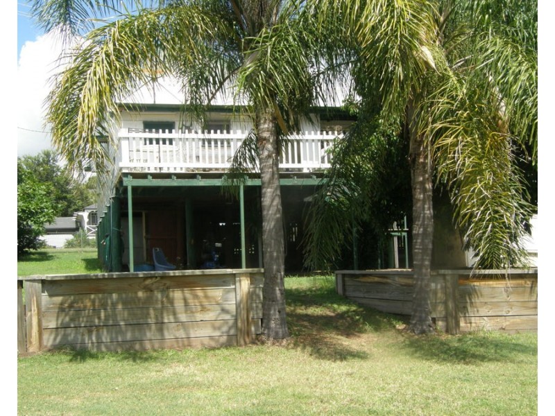 10 Hodge Street, Goomeri QLD 4601