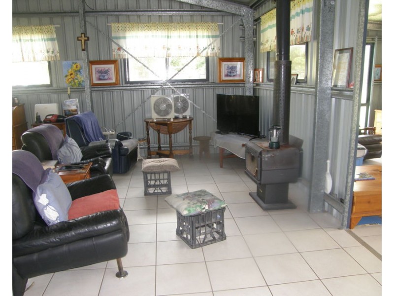 Upper Glastonbury QLD 4570