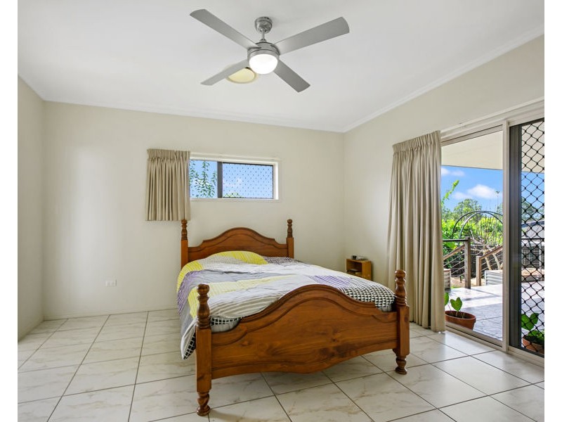 8 Supremacy Place, Jones Hill QLD 4570