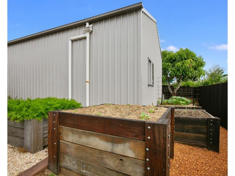 8 Supremacy Place, Jones Hill QLD 4570