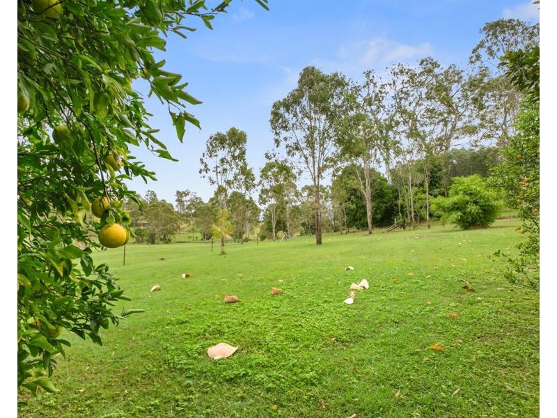 62 Reid Road, Widgee QLD 4570