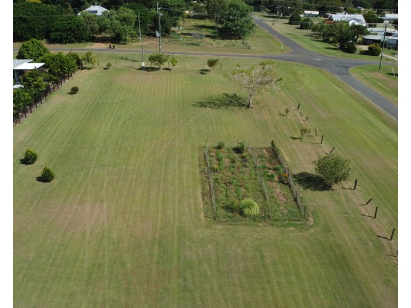 18 Harding Street, Kilkivan QLD 4600