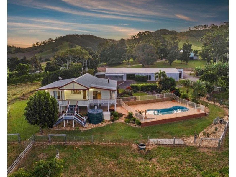 32 Kew Road, Kia Ora QLD 4570
