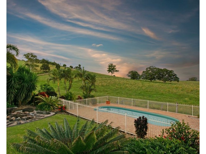 32 Kew Road, Kia Ora QLD 4570