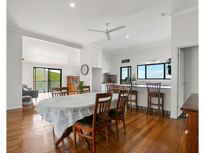 32 Kew Road, Kia Ora QLD 4570