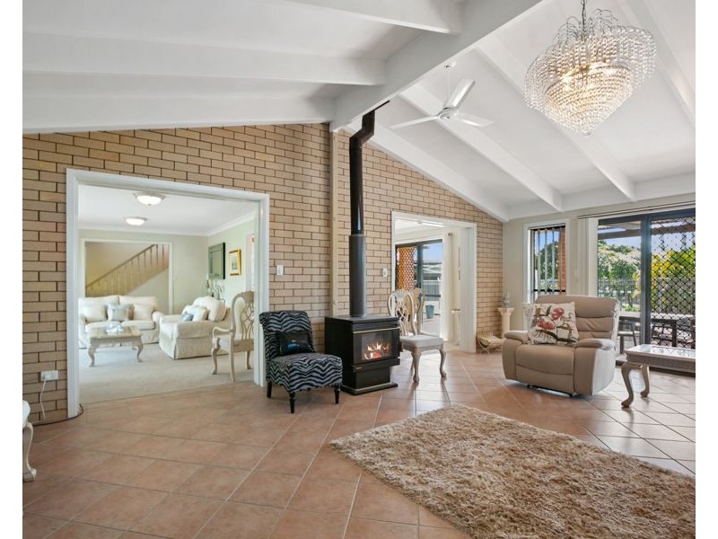 27 Atkinson Road, Araluen QLD 4570