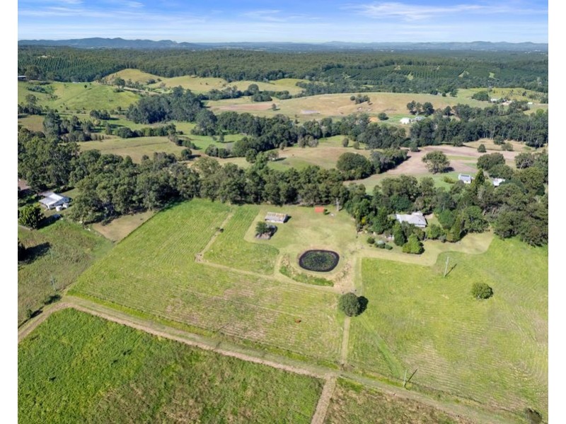 137 Gardner Road, North Deep Creek QLD 4570