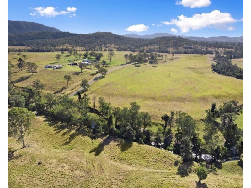 312 Glastonbury Creek Road, Glastonbury QLD 4570