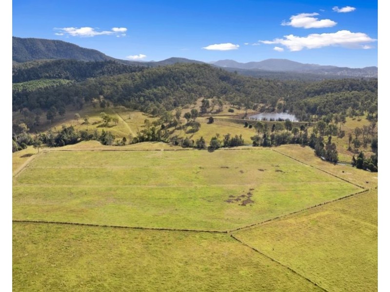 312 Glastonbury Creek Road, Glastonbury QLD 4570