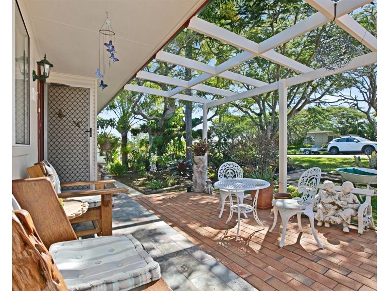 63 Noosa Road, Monkland QLD 4570