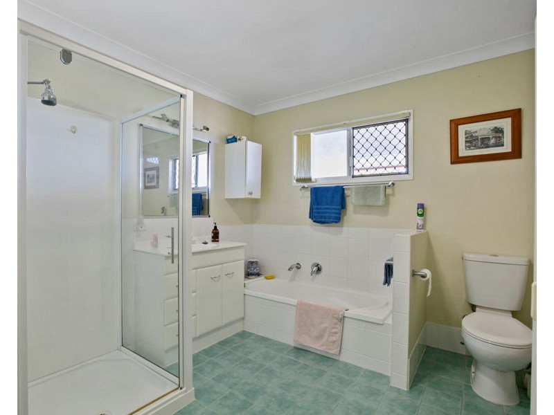 63 Noosa Road, Monkland QLD 4570