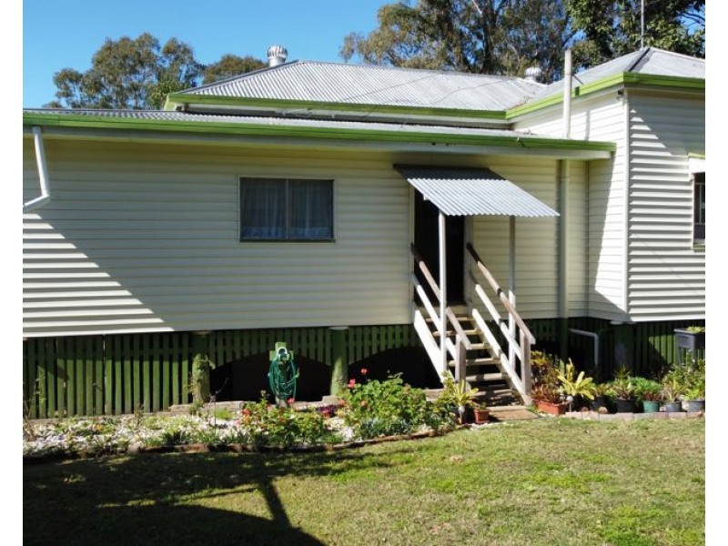 36 Barnes St, Goomeri QLD 4601