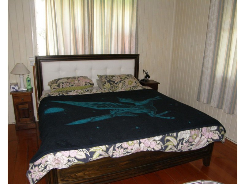 36 Barnes St, Goomeri QLD 4601