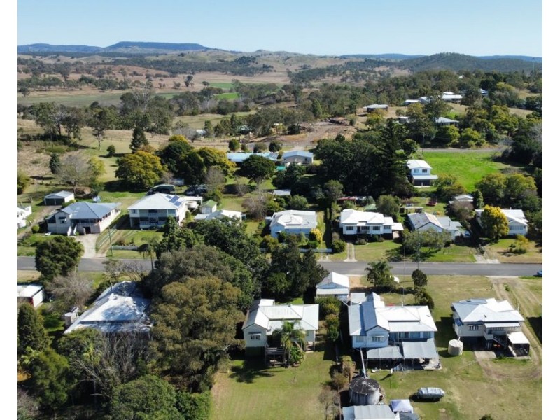 36 Barnes St, Goomeri QLD 4601