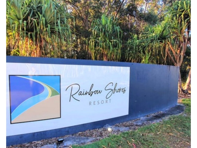 Unit 18,  15 Rainbow Shores Drive, Rainbow Beach QLD 4581