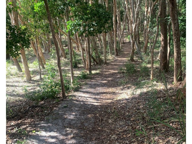 Unit 18,  15 Rainbow Shores Drive, Rainbow Beach QLD 4581