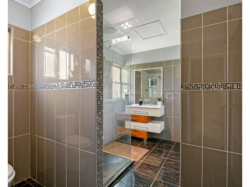 84 Allen Road, Chatsworth QLD 4570