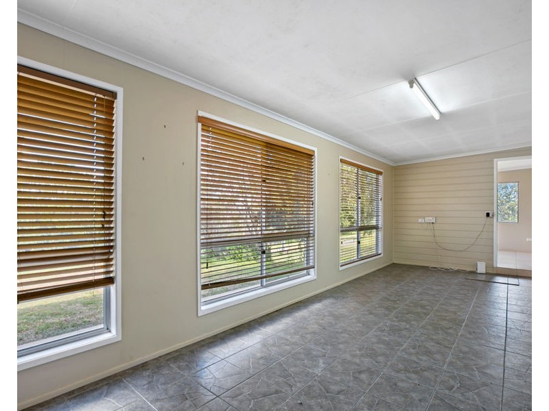 84 Allen Road, Chatsworth QLD 4570