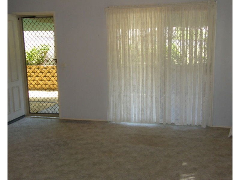 42 Barnes Street, Goomeri QLD 4601