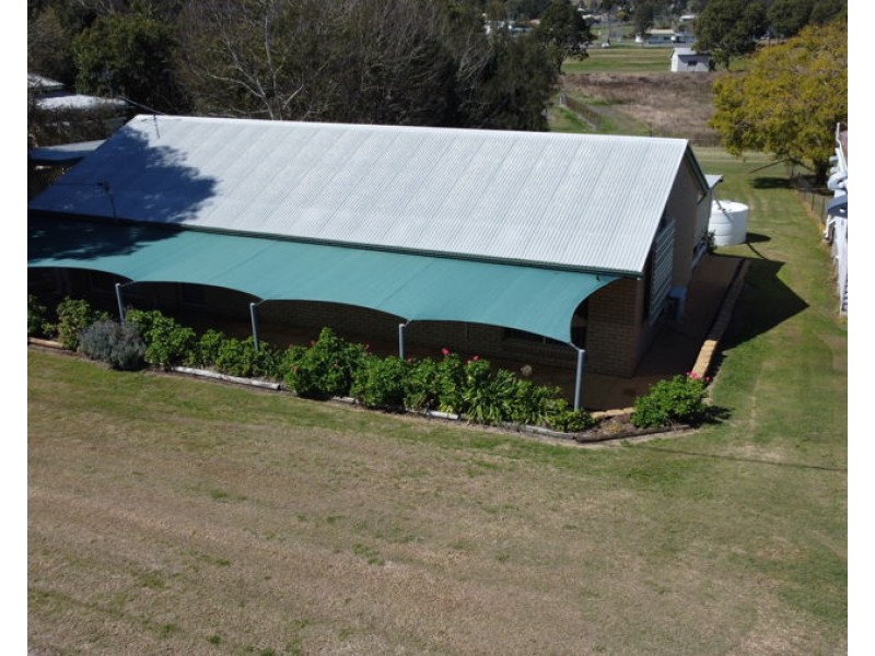 42 Barnes Street, Goomeri QLD 4601