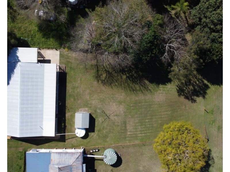 42 Barnes Street, Goomeri QLD 4601