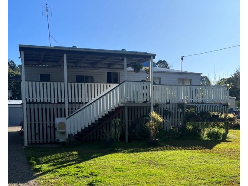 24 Diggings Road, Imbil QLD 4570