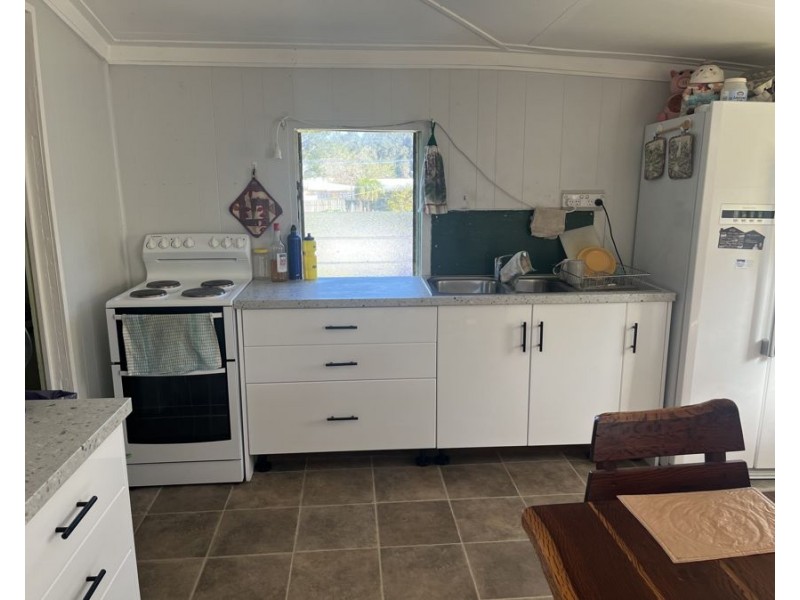 24 Diggings Road, Imbil QLD 4570