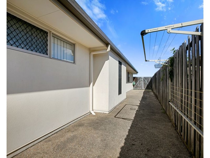 73 Gympie View Drive, Southside QLD 4570