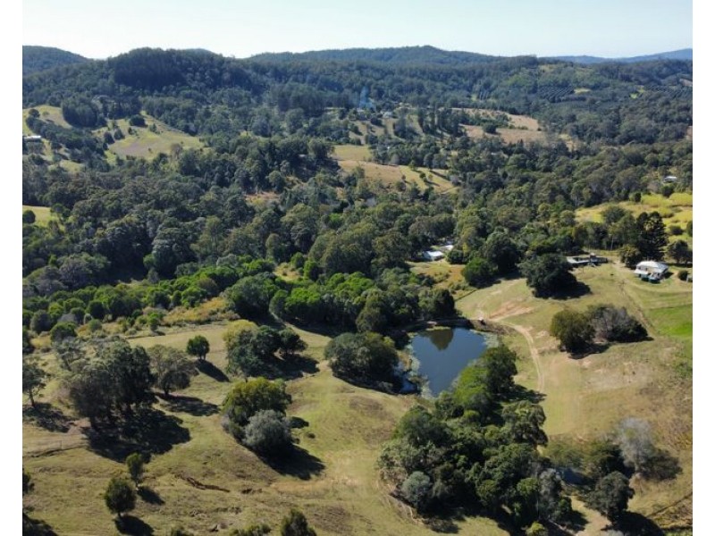 721 Old Goomboorian Road, Veteran QLD 4570