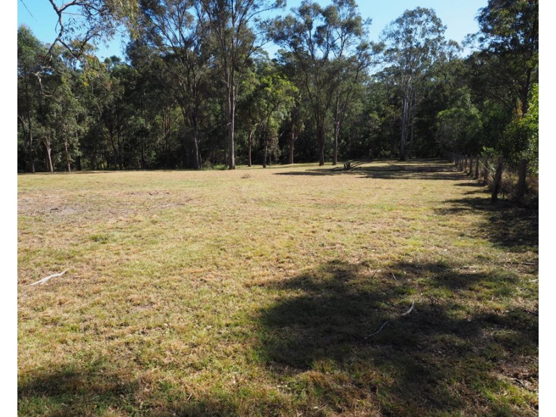 3/102 Fisher Road, Araluen QLD 4570