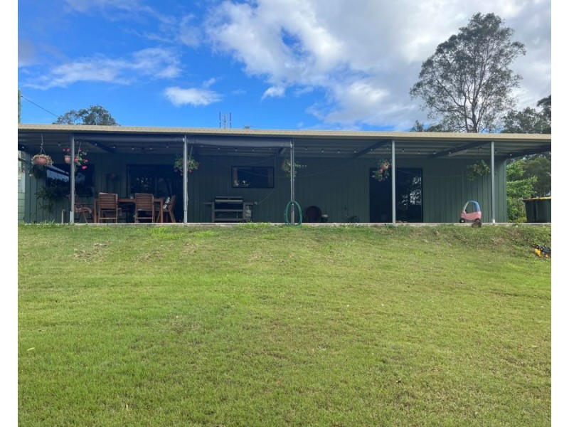 37 Old Veteran Road, Veteran QLD 4570