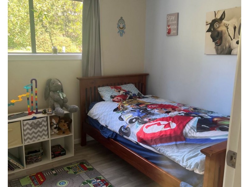 37 Old Veteran Road, Veteran QLD 4570