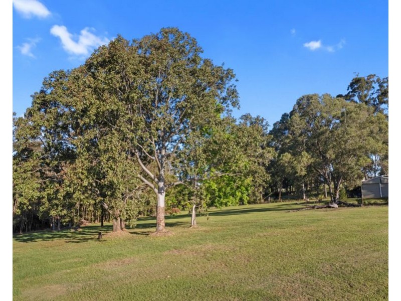 40 Megan Road, Southside QLD 4570