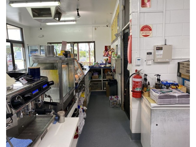 31 Exhibition Road, Southside QLD 4570