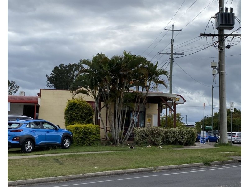 31 Exhibition Road, Southside QLD 4570