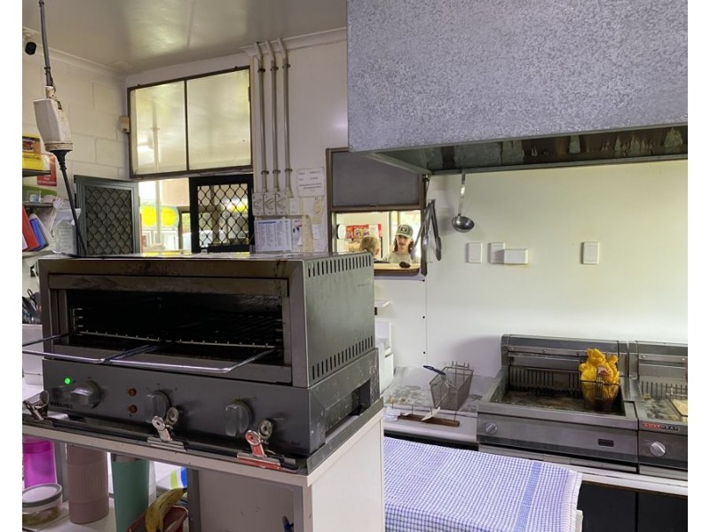 31 Exhibition Road, Southside QLD 4570